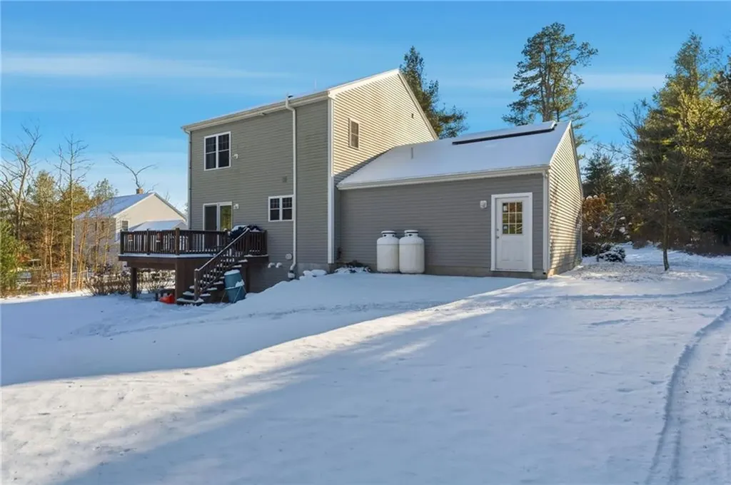 193 James Trail Richmond RI 02892