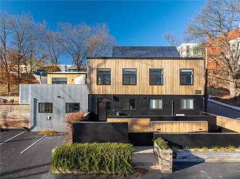 28 Wolcott Street Providence RI 02908
