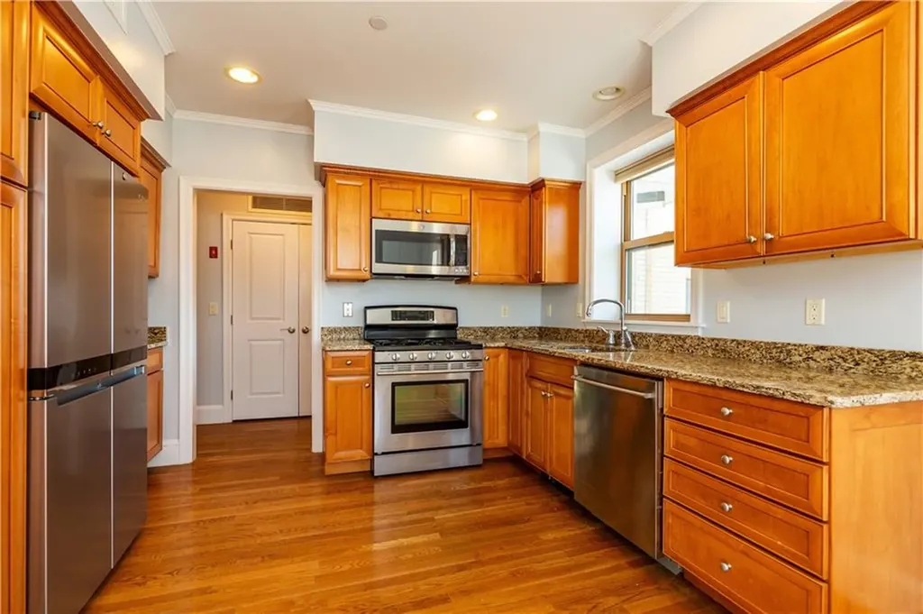 1180 Narragansett Boulevard Cranston RI 02905