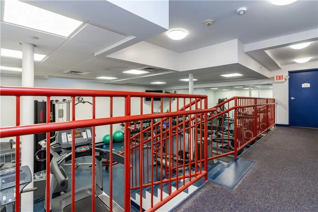 1180 Narragansett Boulevard Cranston RI 02905