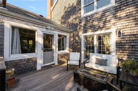 9 White Terrace Middletown RI 02842