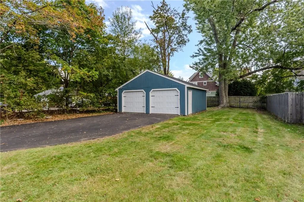 126 Columbia Avenue Cranston RI 02905