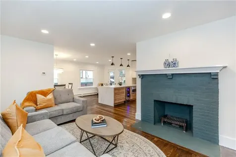 126 Columbia Avenue Cranston RI 02905