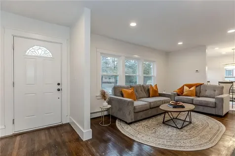 126 Columbia Avenue Cranston RI 02905