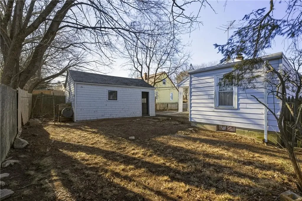 6 Field Avenue West Warwick RI 02893