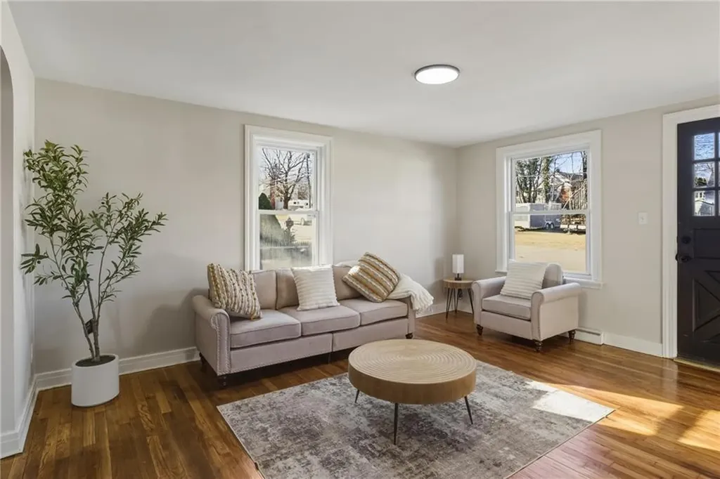 6 Field Avenue West Warwick RI 02893