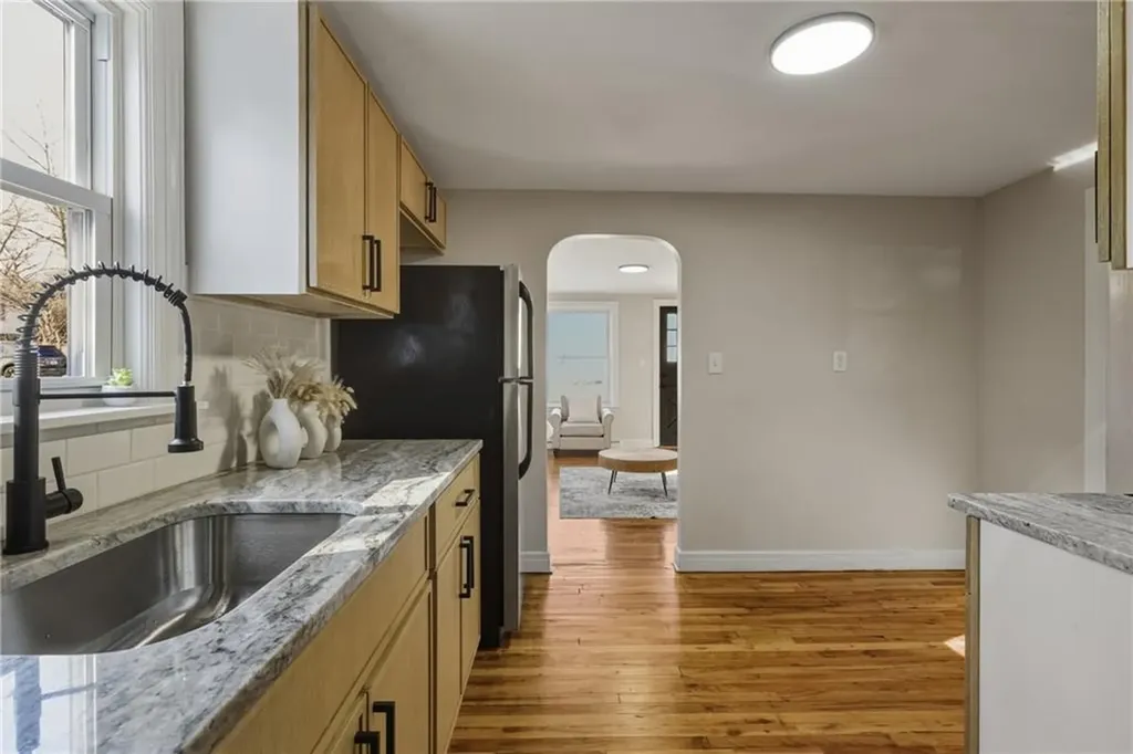 6 Field Avenue West Warwick RI 02893