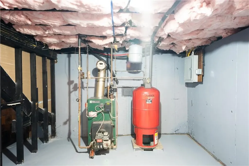 326 Beckwith Street Cranston RI 02910