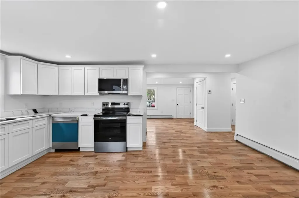 326 Beckwith Street Cranston RI 02910