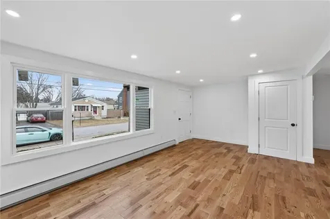 326 Beckwith Street Cranston RI 02910