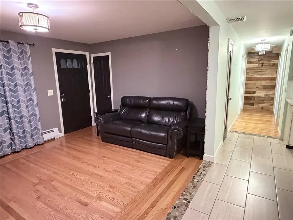 69 Hazelwood Avenue East Providence RI 02914