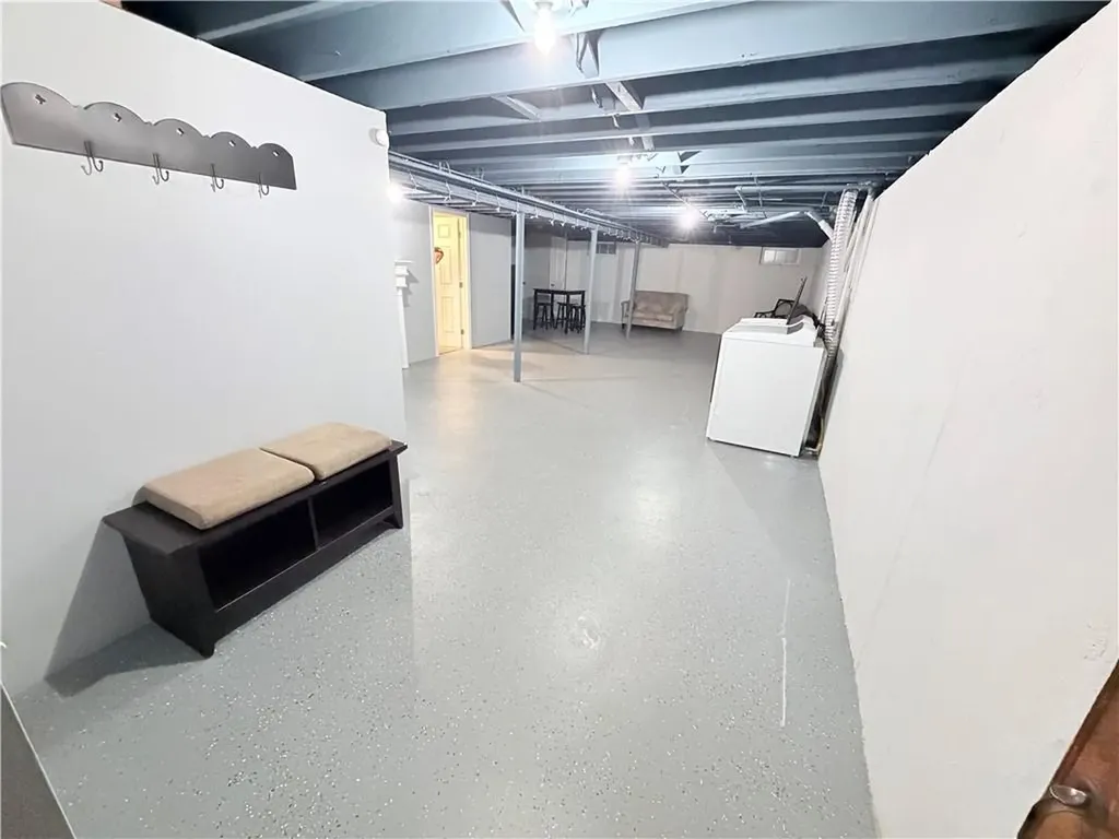 69 Hazelwood Avenue East Providence RI 02914