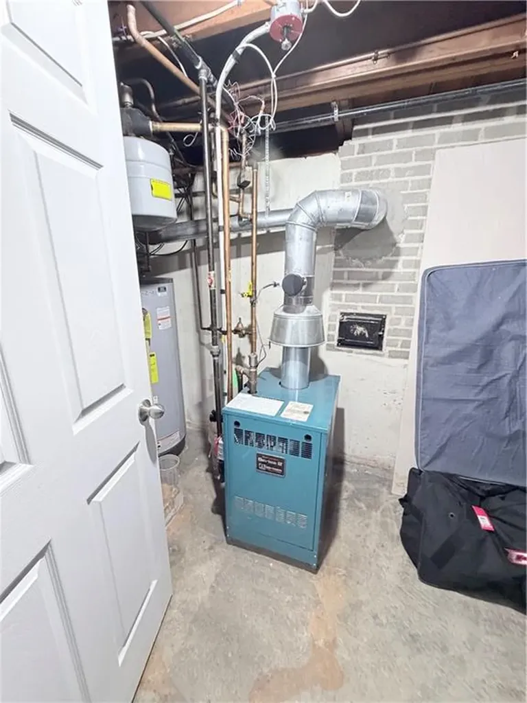 69 Hazelwood Avenue East Providence RI 02914