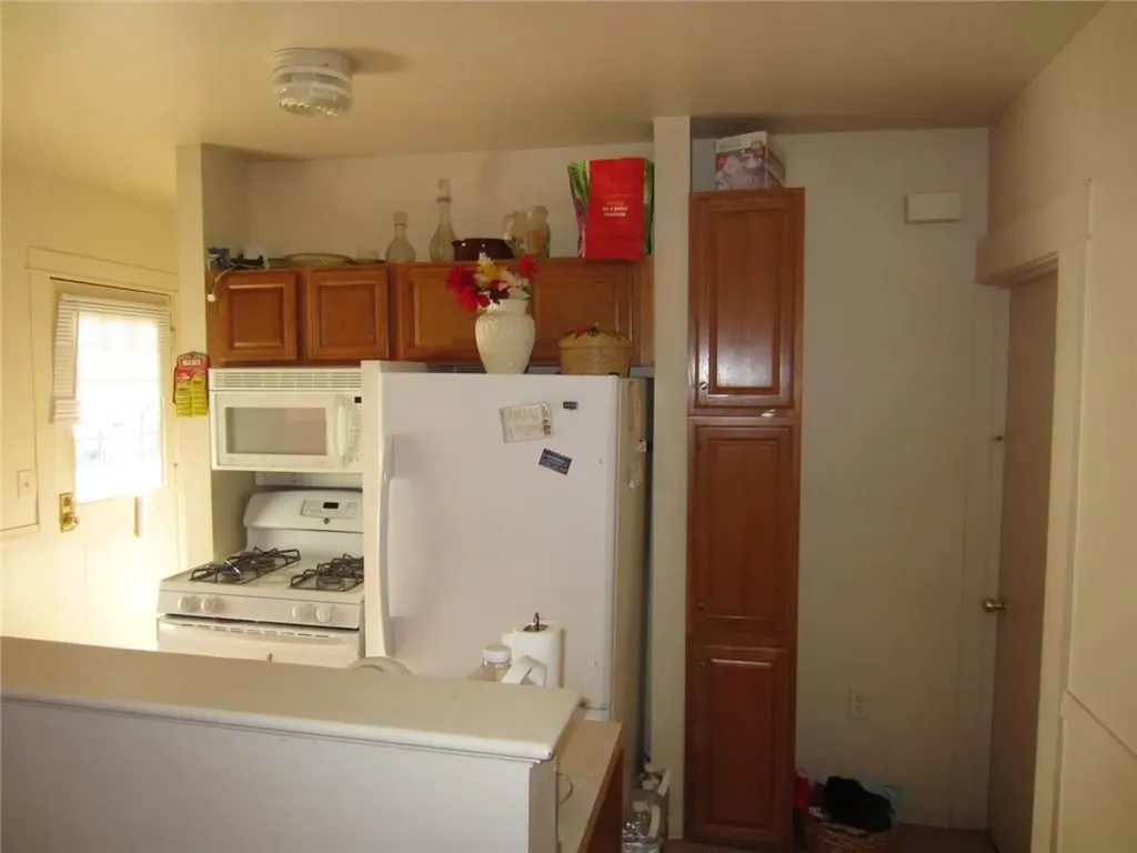 25 31 Moore Street Central Falls RI 02863