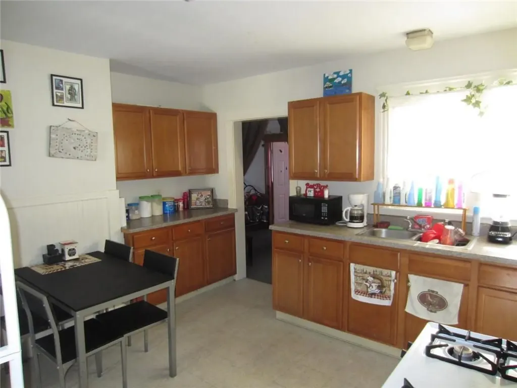 25 31 Moore Street Central Falls RI 02863