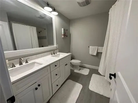 57 Randolph Way Portsmouth RI 02871