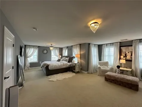 57 Randolph Way Portsmouth RI 02871