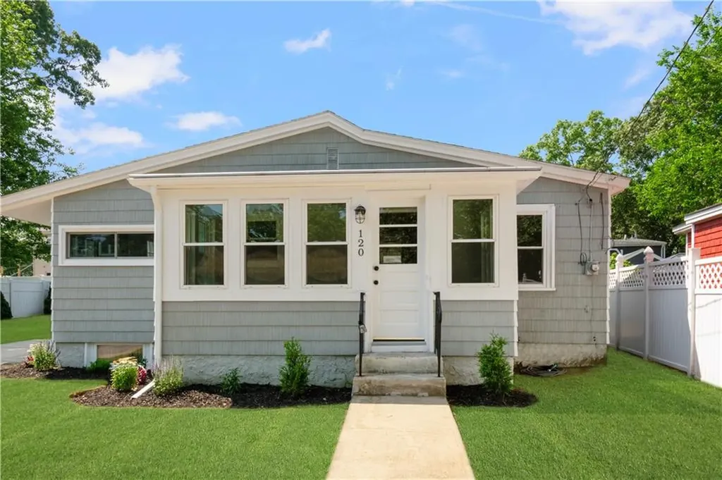 120 Northup Street Warwick RI 02889