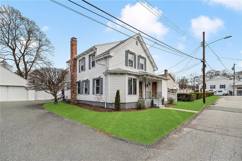 7 Adams Street Cranston RI 02920
