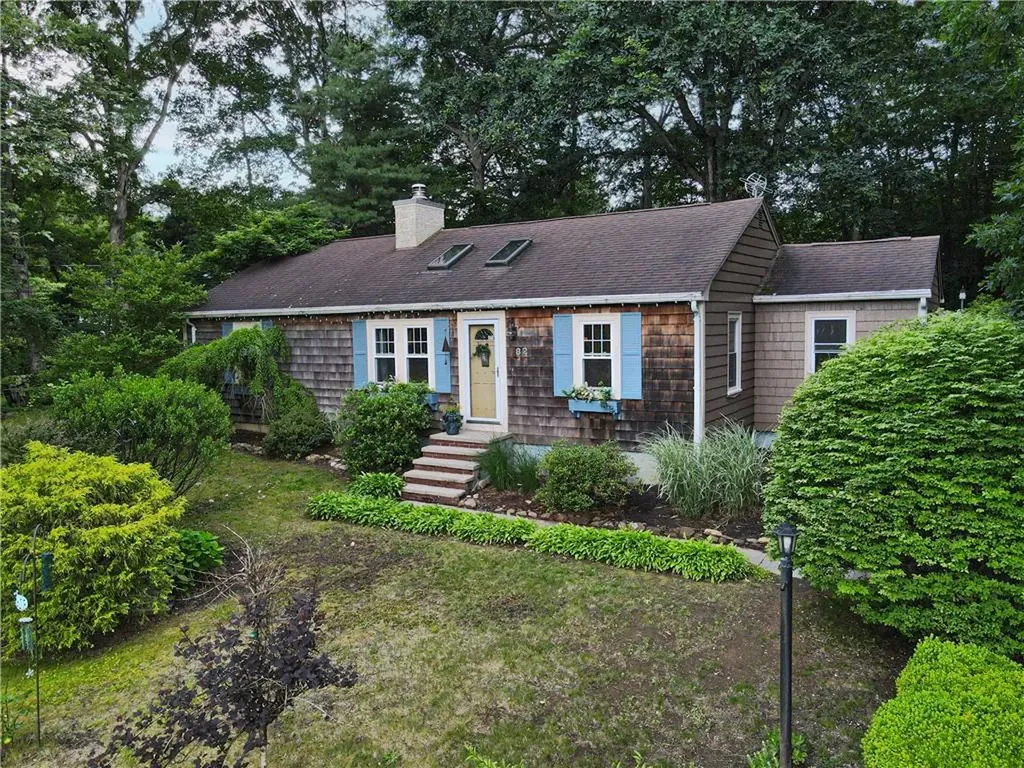 82 Colwell Road Smithfield RI 02917