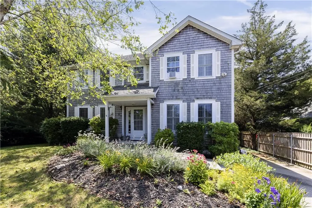 9 Bow Street Jamestown RI 02835