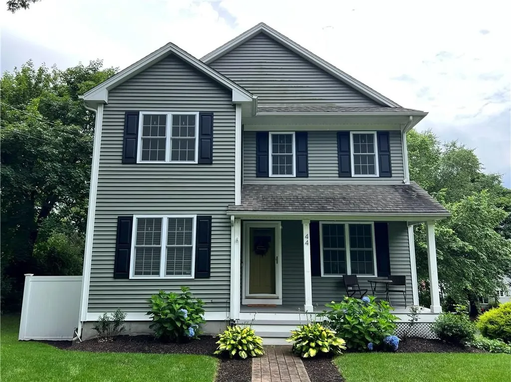 44 Farm Drive Cumberland RI 02864