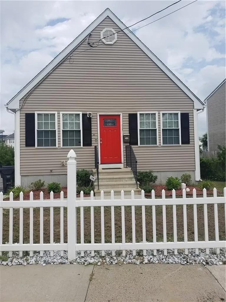 981 Lonsdale Avenue Central Falls RI 02863