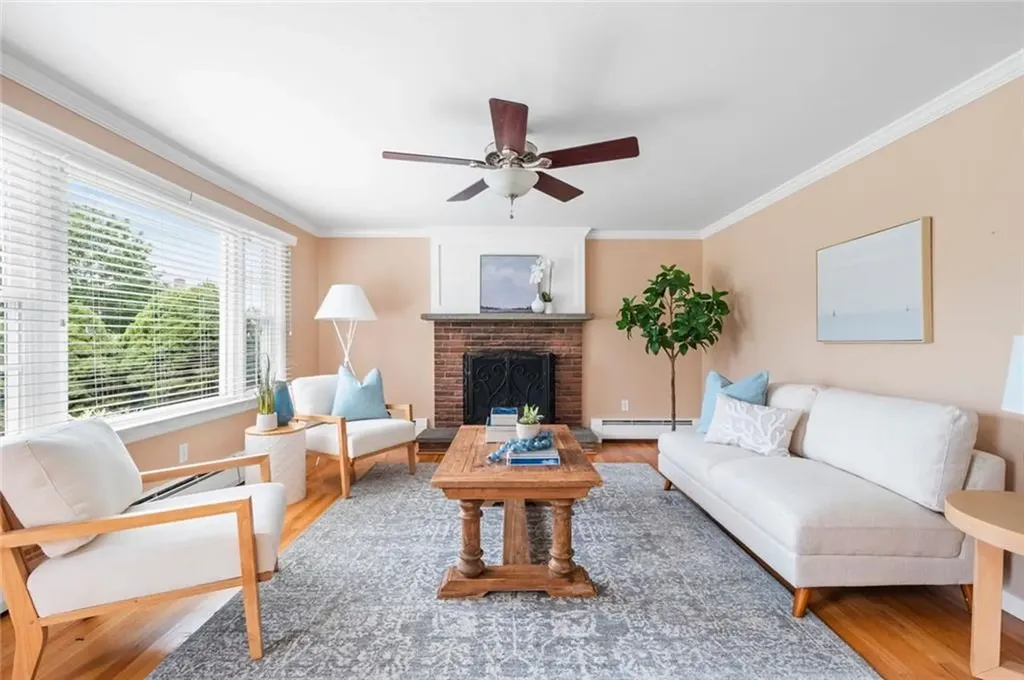 6 Caldarone Street Barrington RI 02806