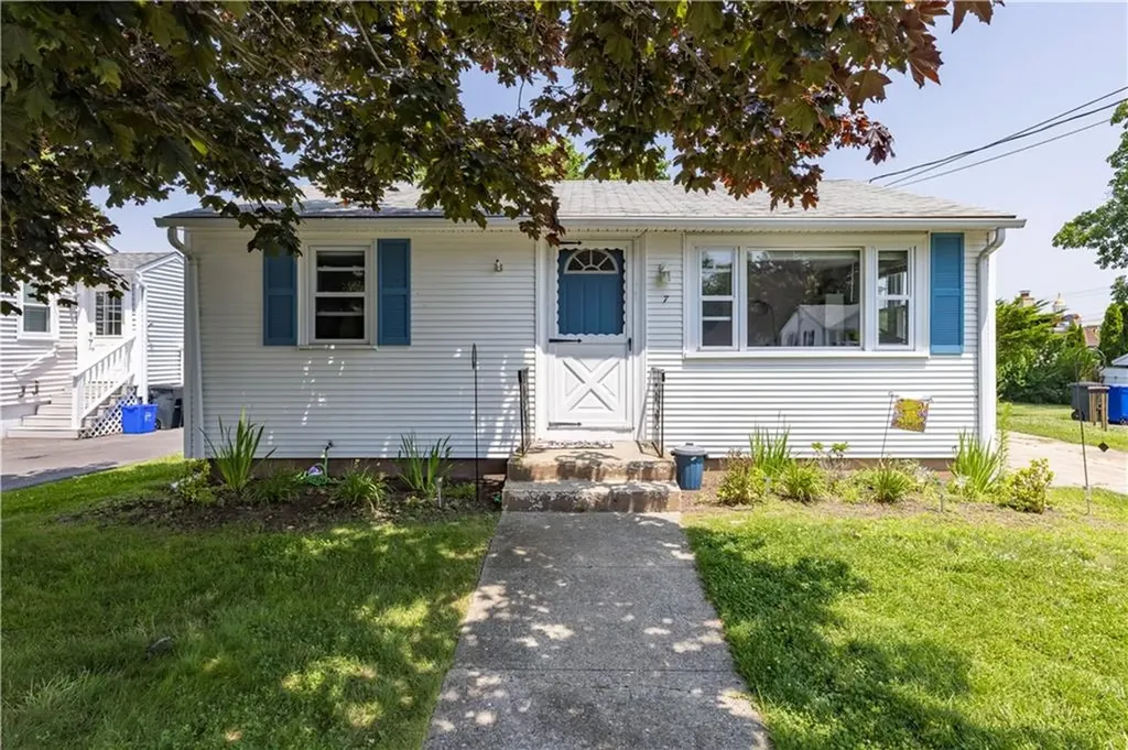 7 John Street Narragansett RI 02882