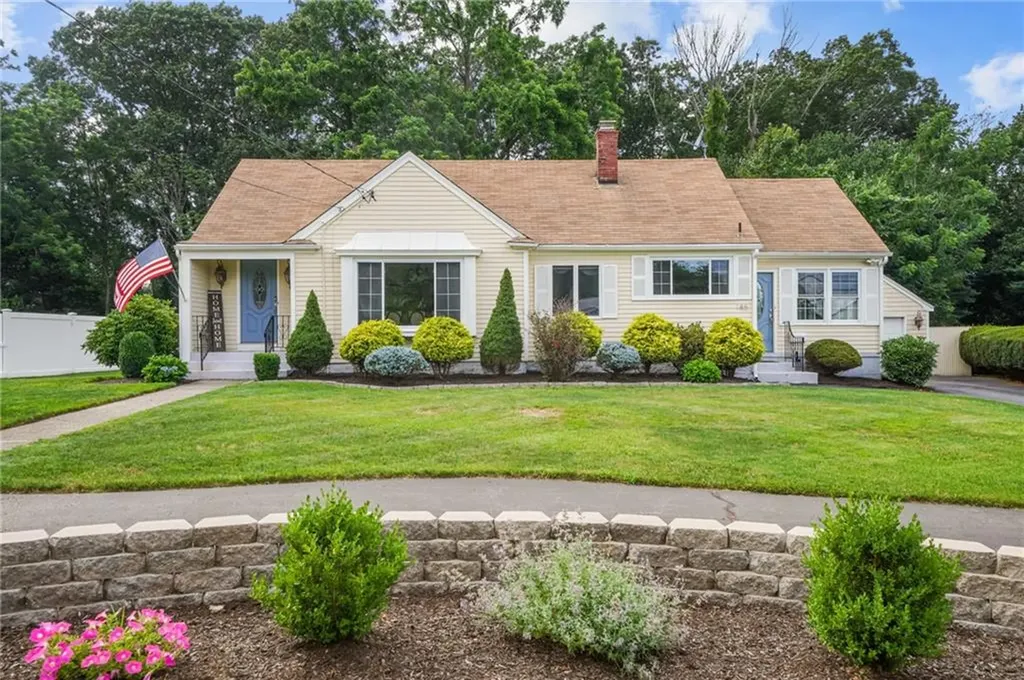 185 Cherry Hill Road Johnston RI 02919