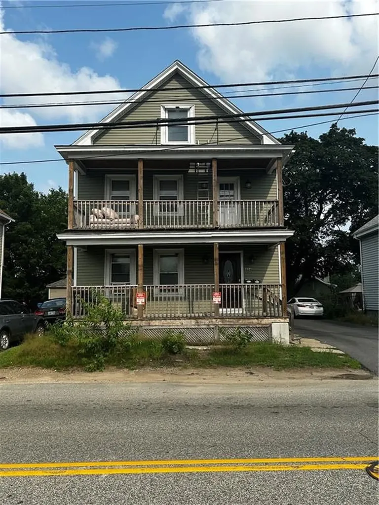 494 Wellington Avenue Cranston RI 02910