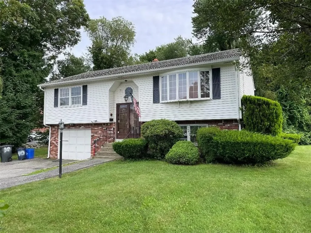 10 Cherry Hill Road Johnston RI 02919