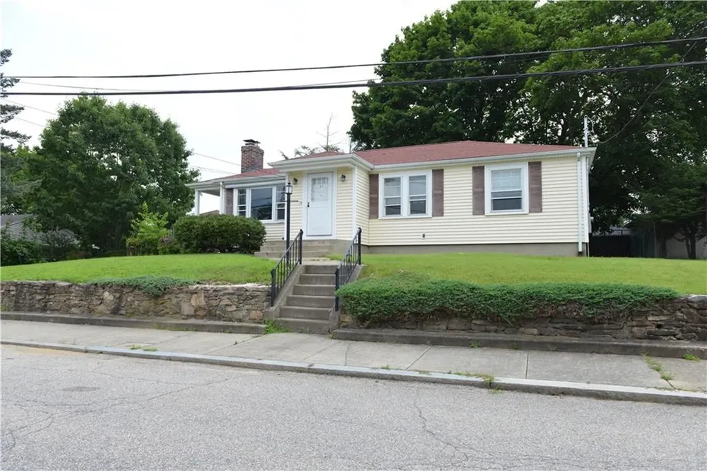 61 Oakwood Avenue Providence RI 02909
