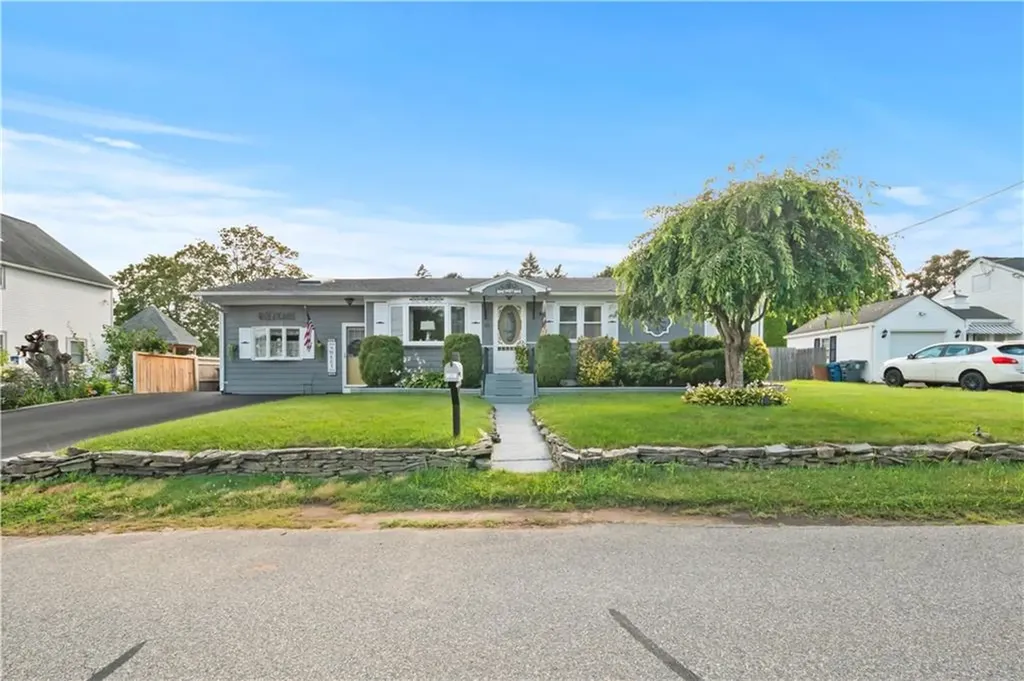 25 Wharf Road Warwick RI 02889