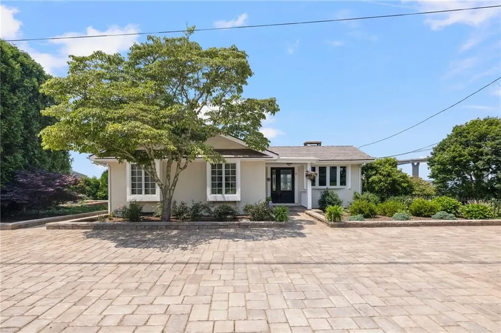 63 Seaside Drive Jamestown RI 02835