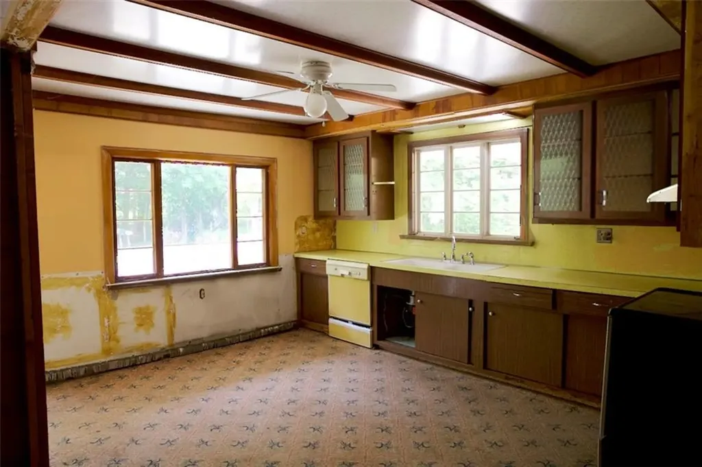 62 Belfield Drive Johnston RI 02919