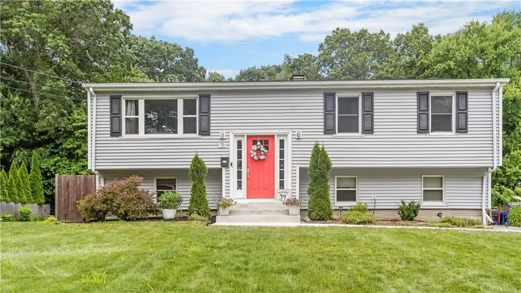 75 Woodcrest Road Warwick RI 02889
