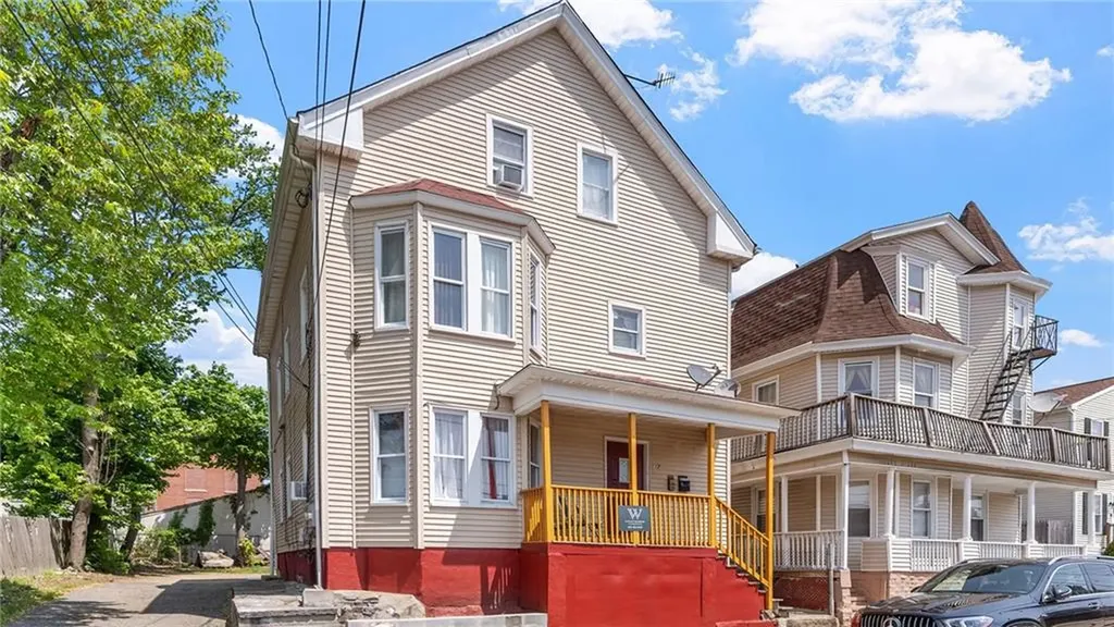 117 Burnett Street Providence RI 02907