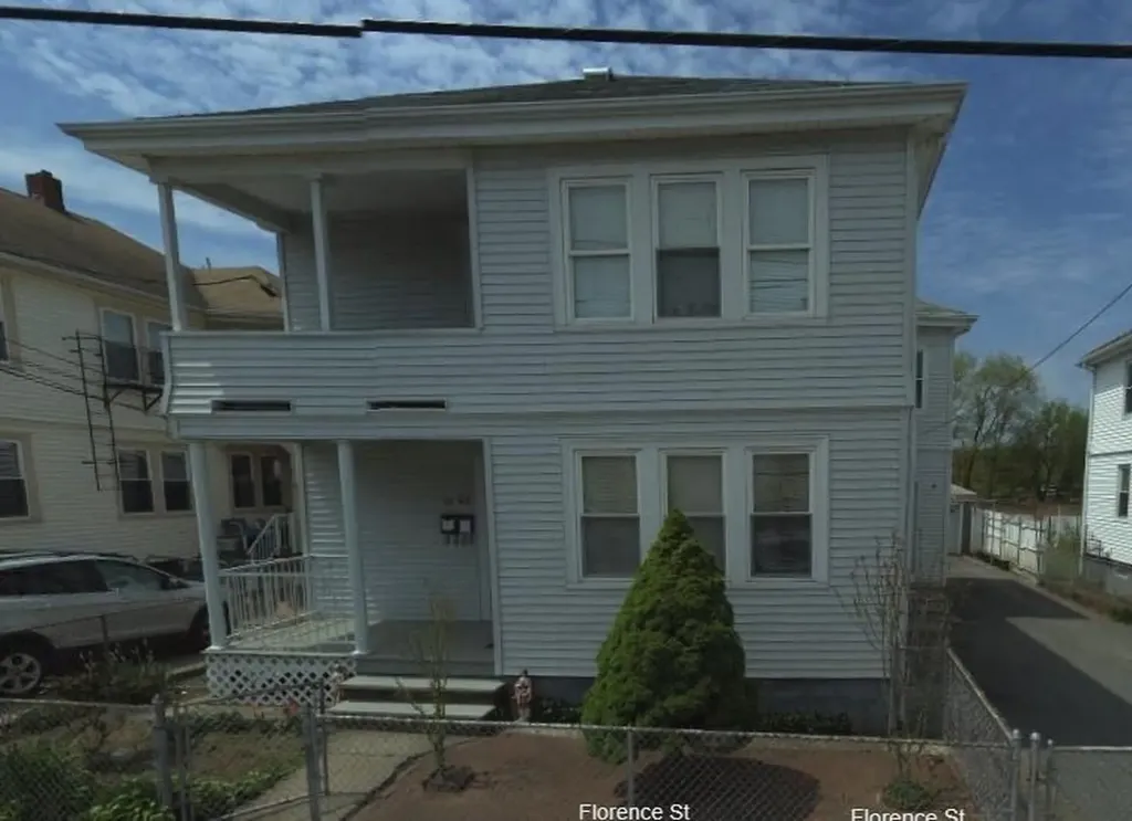 38 Florence Street Pawtucket RI 02860
