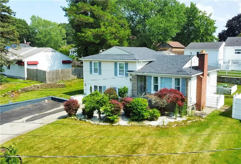 4 Prescott Avenue Johnston RI 02919