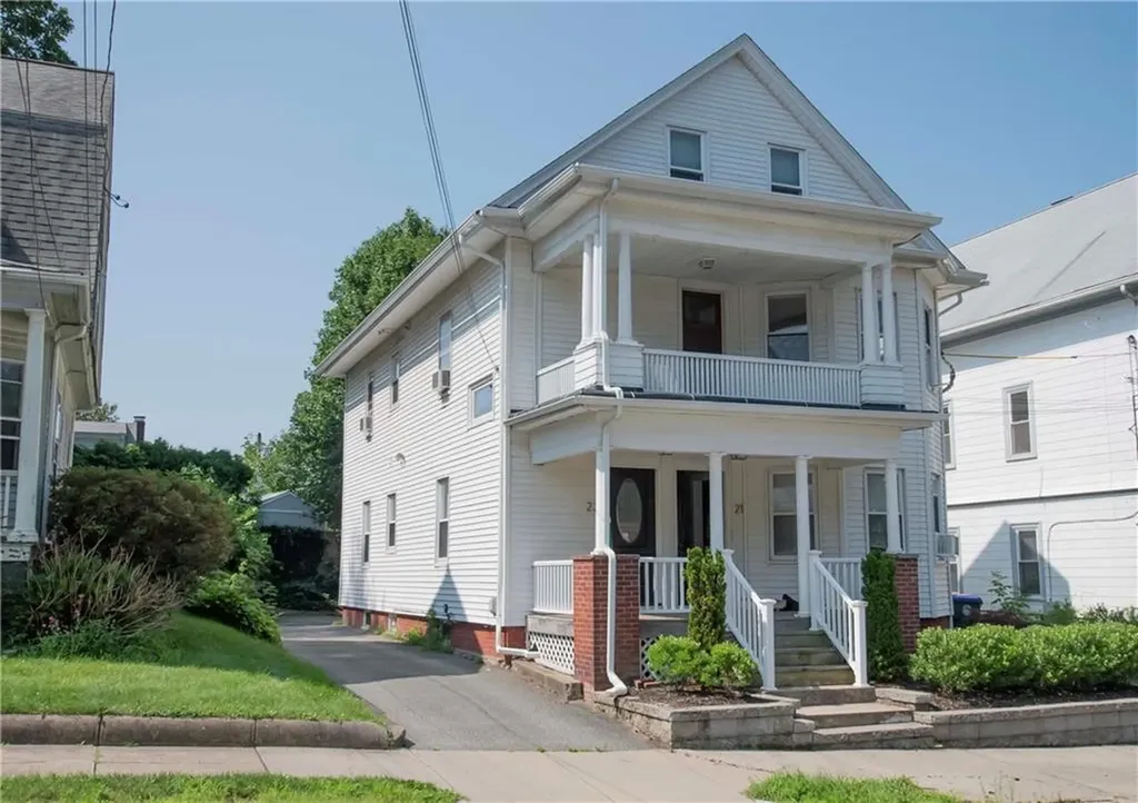 23 Hillside Avenue Providence RI 02906