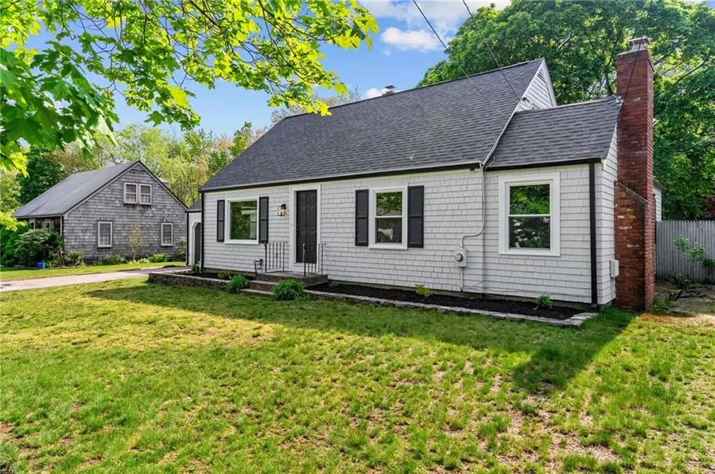 161 Sunny Cove Drive Warwick RI 02889