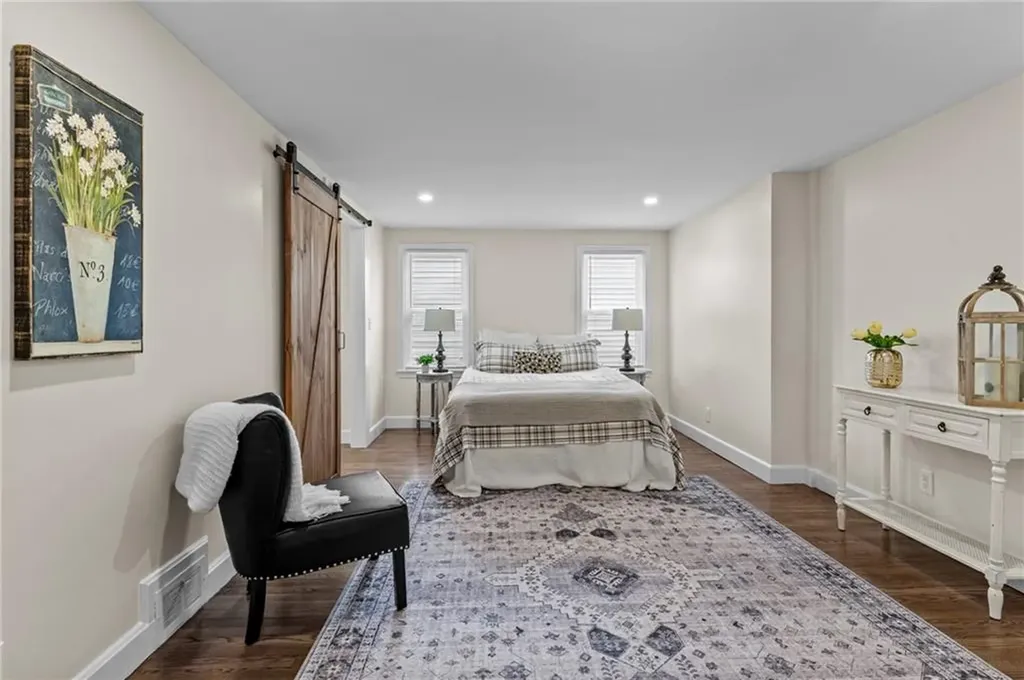 161 Sunny Cove Drive Warwick RI 02889