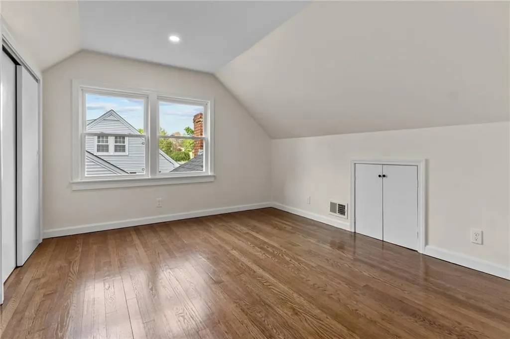 161 Sunny Cove Drive Warwick RI 02889