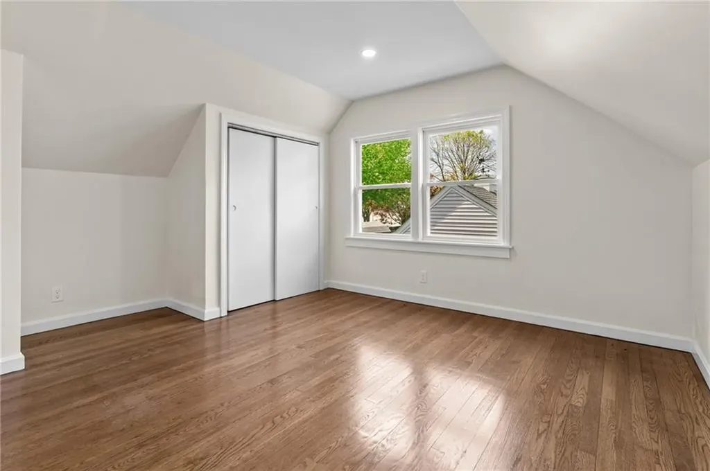 161 Sunny Cove Drive Warwick RI 02889