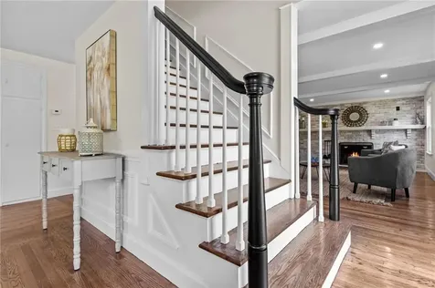 161 Sunny Cove Drive Warwick RI 02889