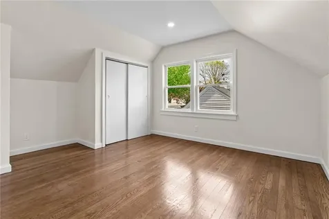 161 Sunny Cove Drive Warwick RI 02889