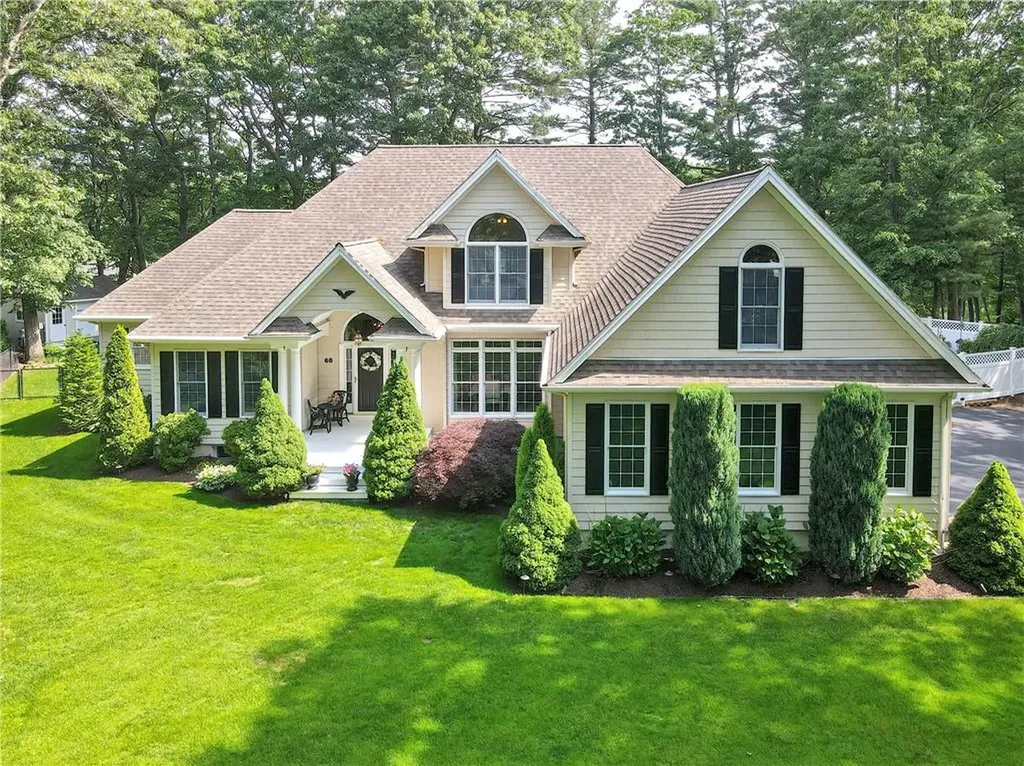 68 Mirimichi Street Plainville MA 02762