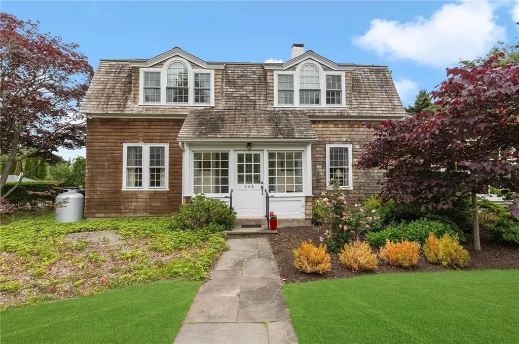 126 Longfellow Road Jamestown RI 02835