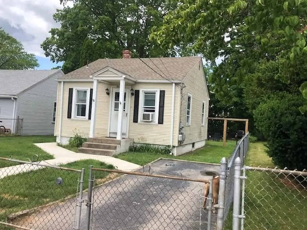 24 Becker Avenue Johnston RI 02919